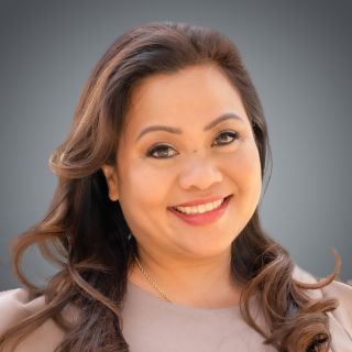 Glenda R. Somera, Castle & Cooke Hawaii Realtor